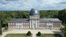 Le Patrimoine wallon vu du ciel: le Château d'Hélécine
