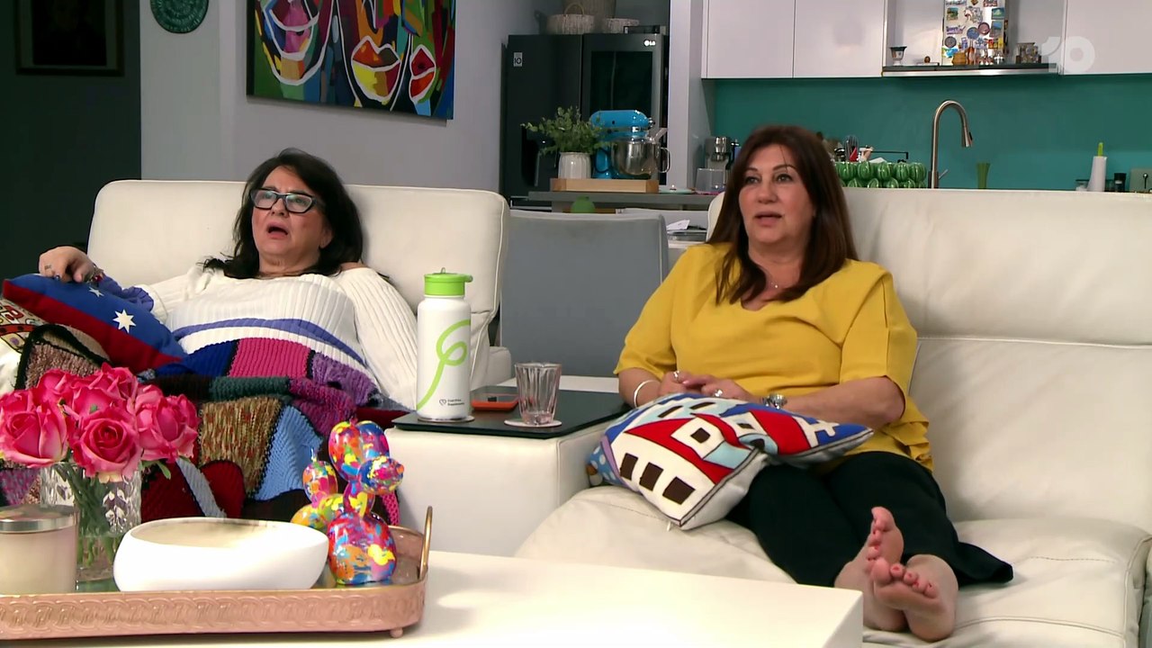 Gogglebox S24E01 TEN