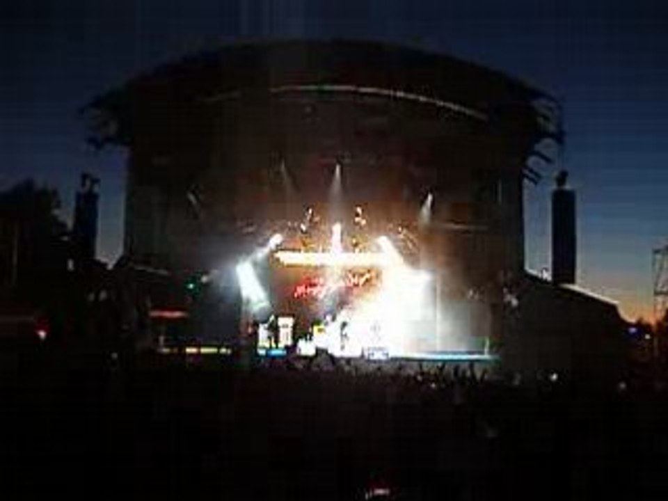 THE HIVES - GARDEN NEF PARTY