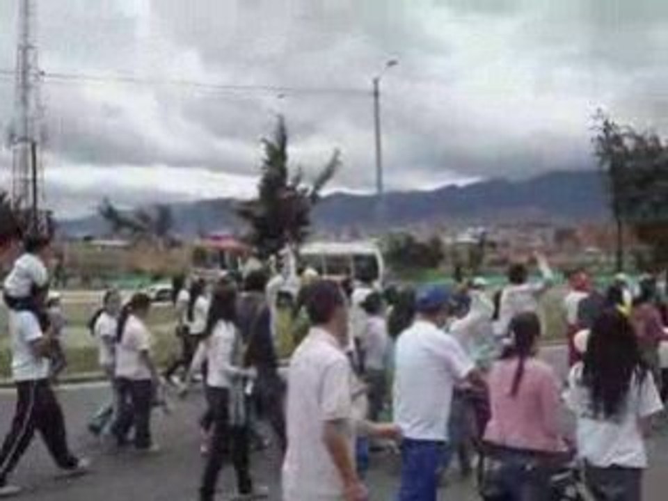Marcha por la libertad / Av. Villavicencio, Bogotá