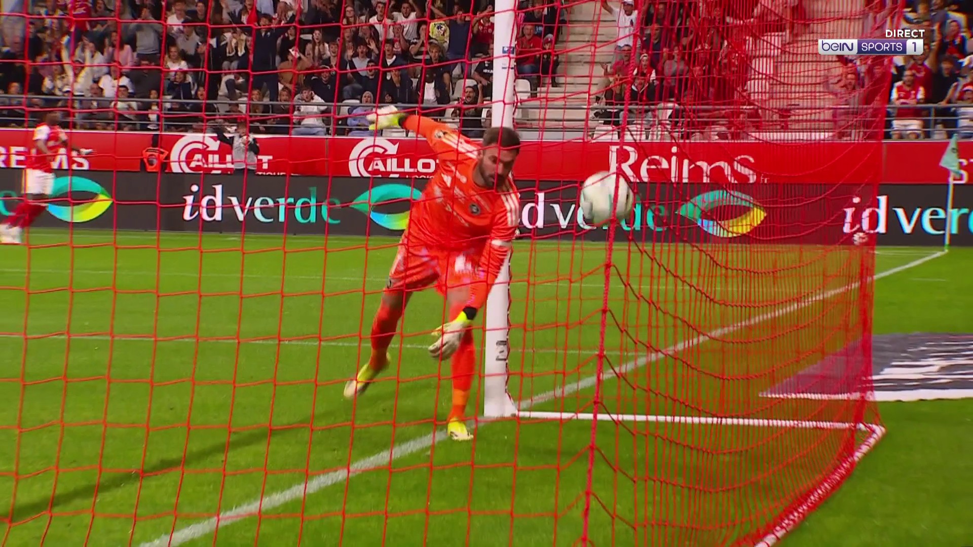 Ligue 2 : l'énorme boulette de Escales qui plombe Annecy
