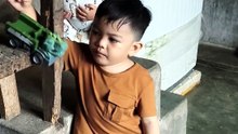 Grey and Isaiah playing
