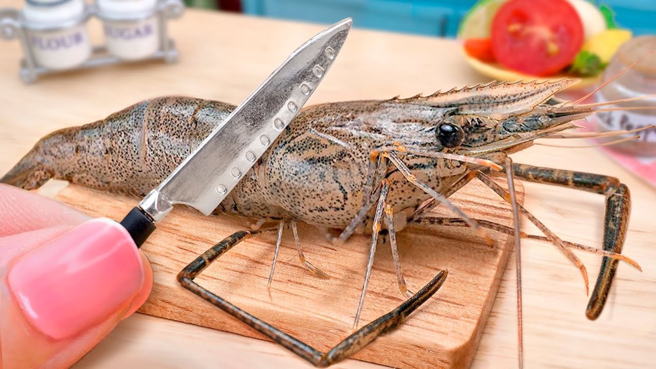 Catching Miniature Shrimp in Nature 🦐 Cooking...
