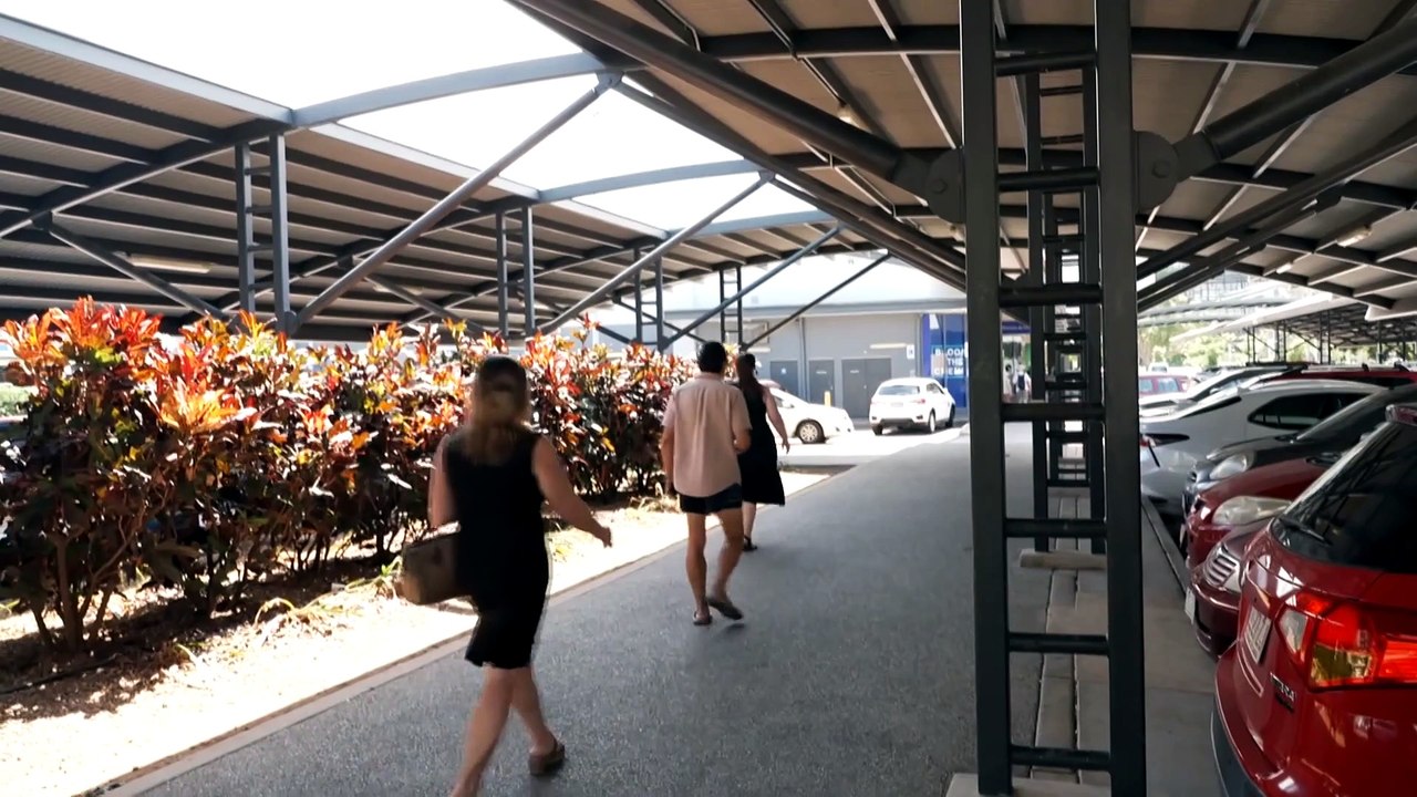 Darwin Woolworths blasts jingle to deter loitering