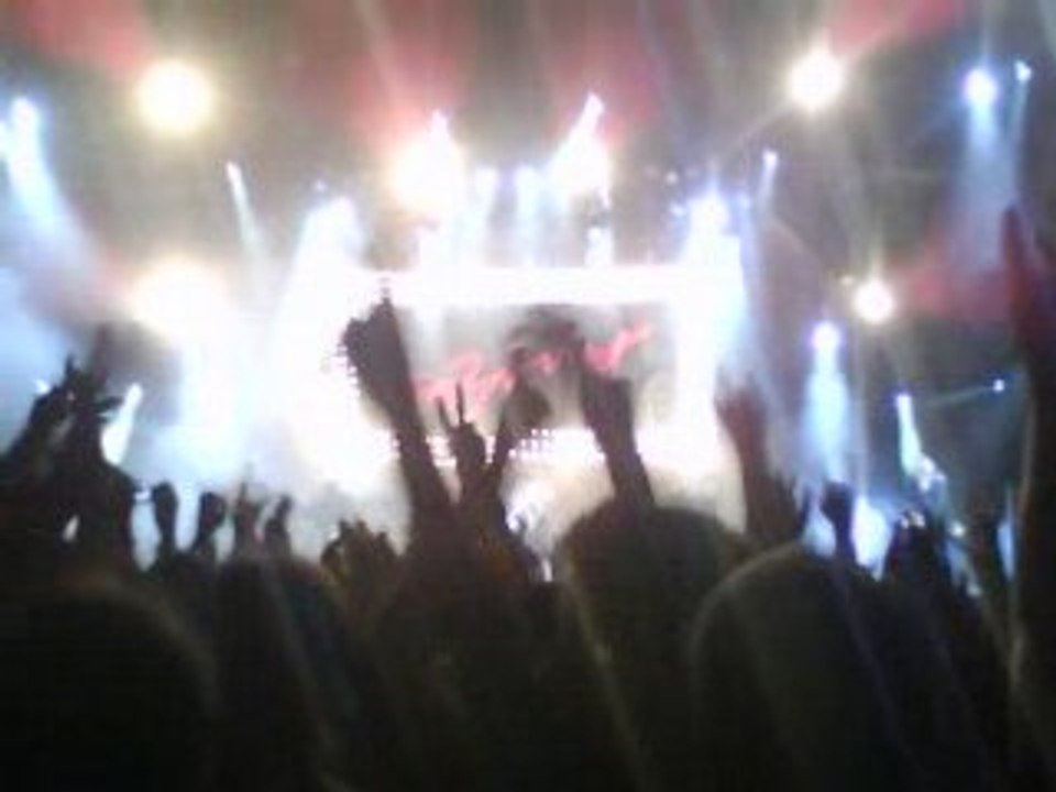 The Hives @ Garden Nef Party 08