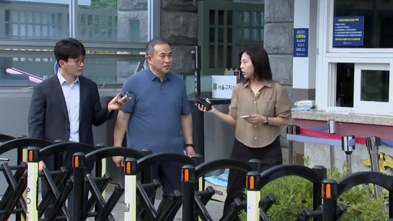 '윤 여론조사 무상 제공' 명태균 보석 석방..."사법부에 감사" / YTN