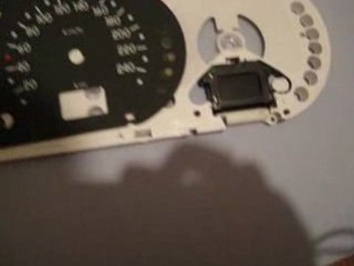 Décollage fond compteur clio 2