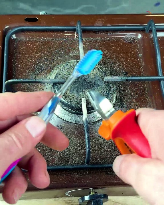 Satisfying stove scrape hack