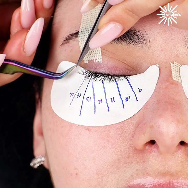 Watch the transformation of eyelash extensions!...