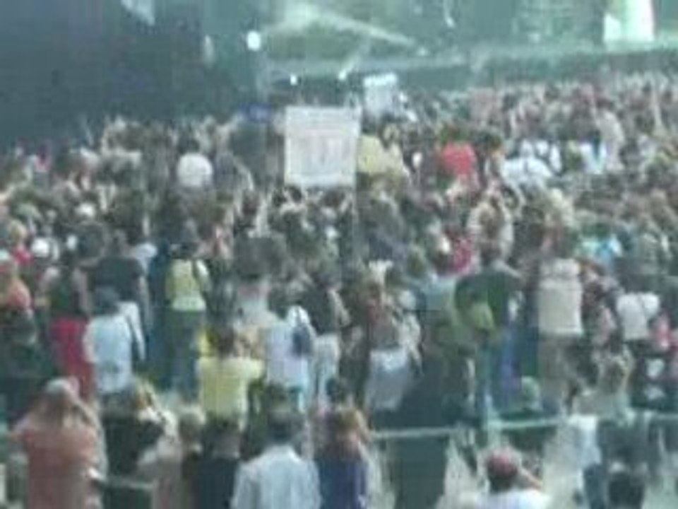 Tokio Hotel PDP 21.06.08 - Bill parle