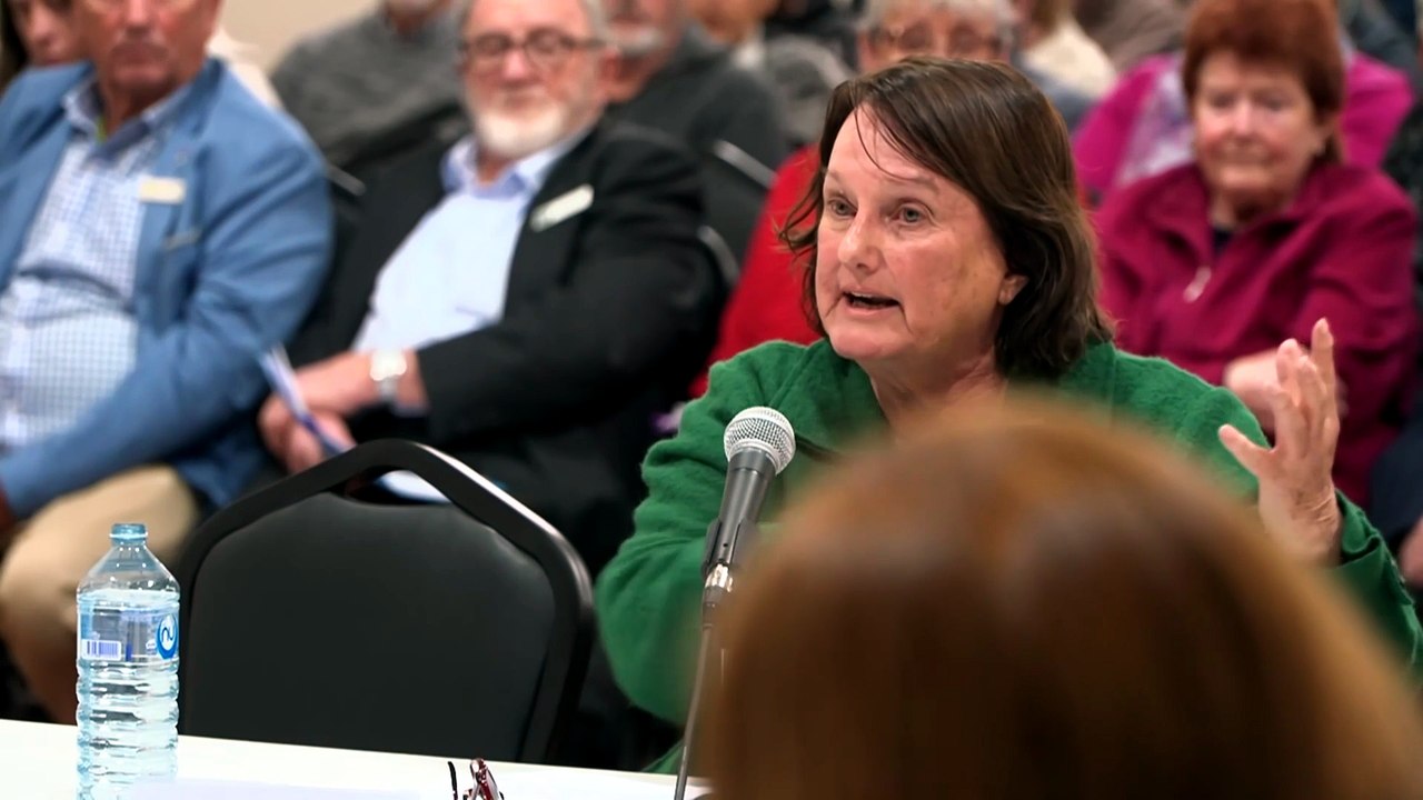 National Trust of SA treats volunteers treated 'like servants', inquiry hears