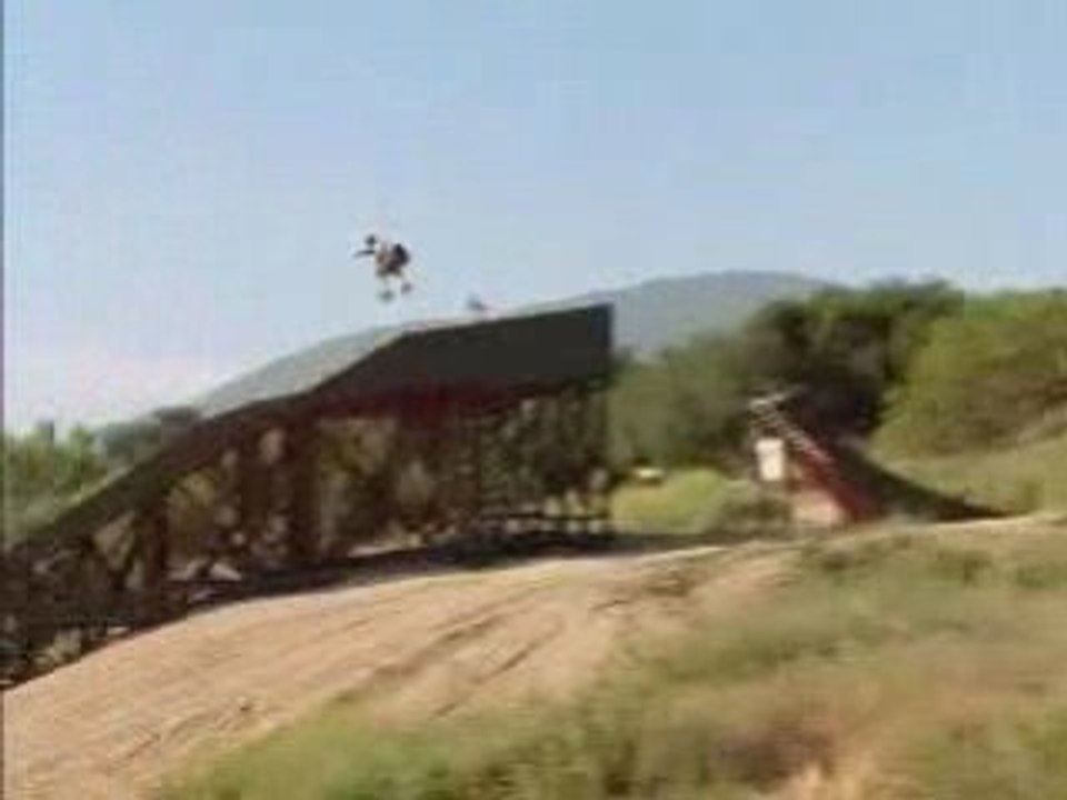 Skateboard_record_du_monde