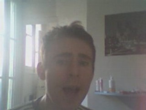 Wiwi égratigne L'amour s'en va