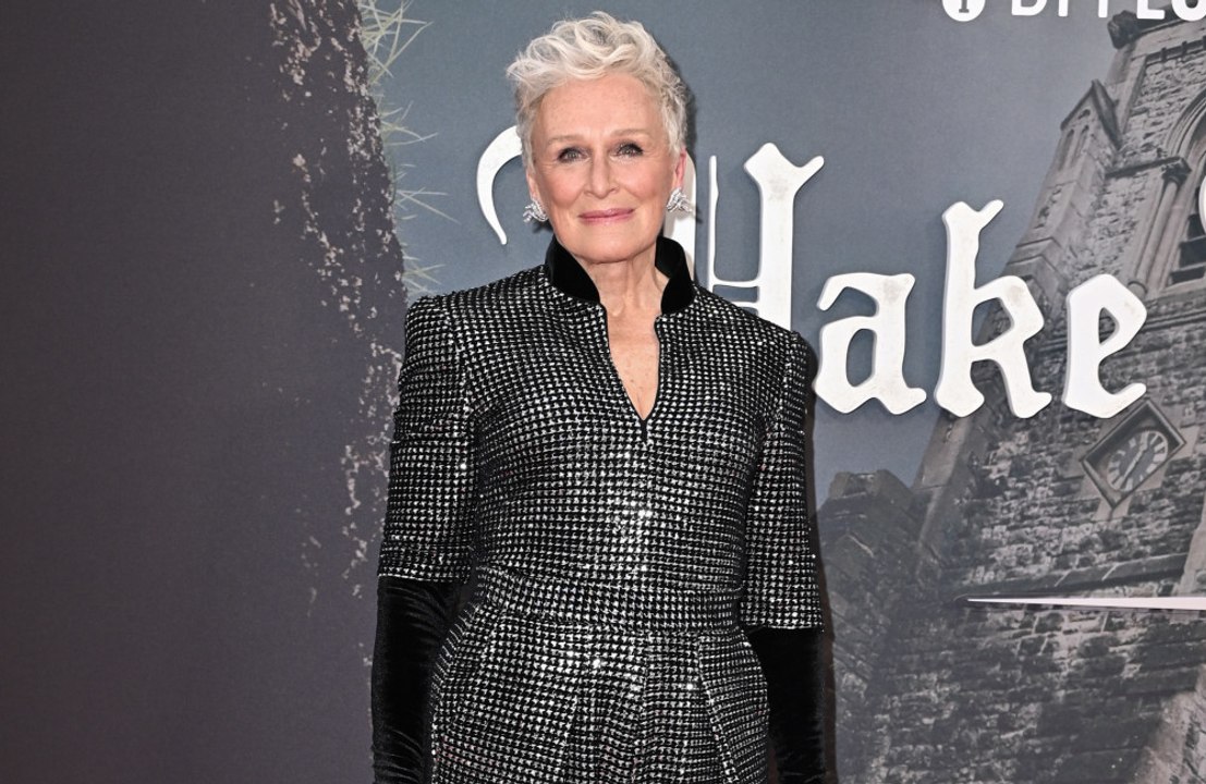 Glenn Close verteidigt Kim Kardashian nach Kritik an Schauspiel in 'All's Fair'