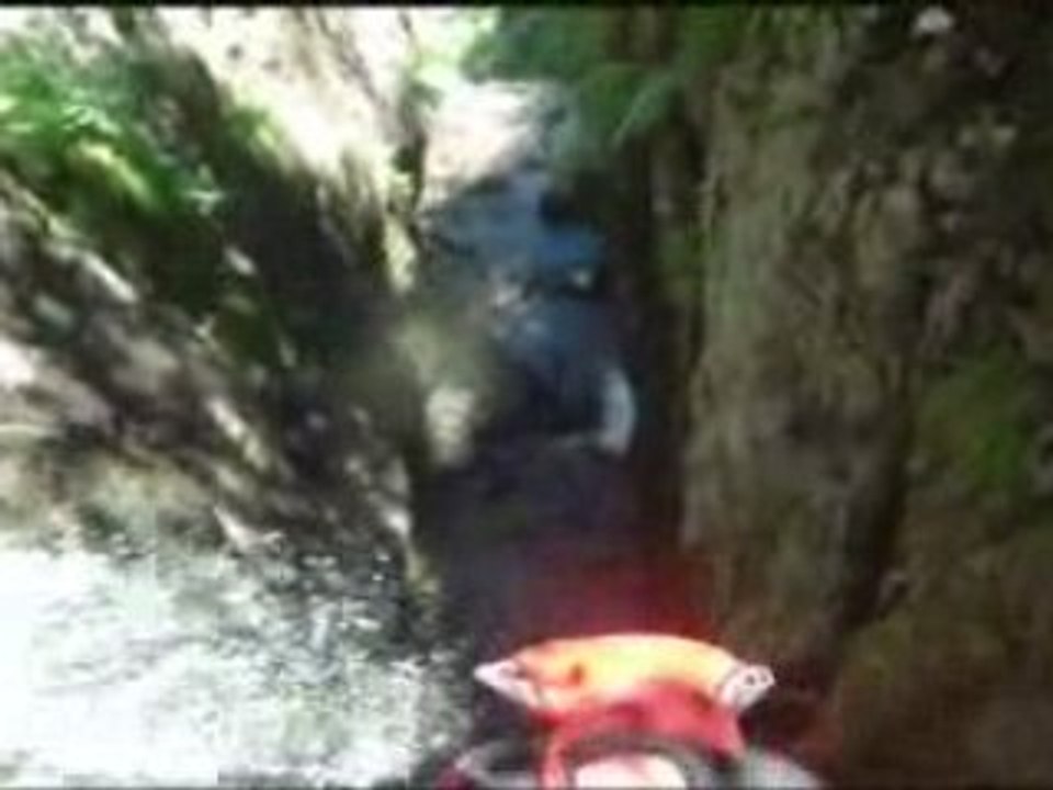 CANYONING CASCADES DE SUBRA ARIEGE PYRENEES