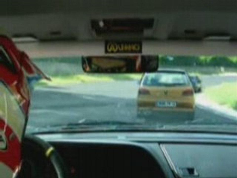 306 s16 cam embarquer charade