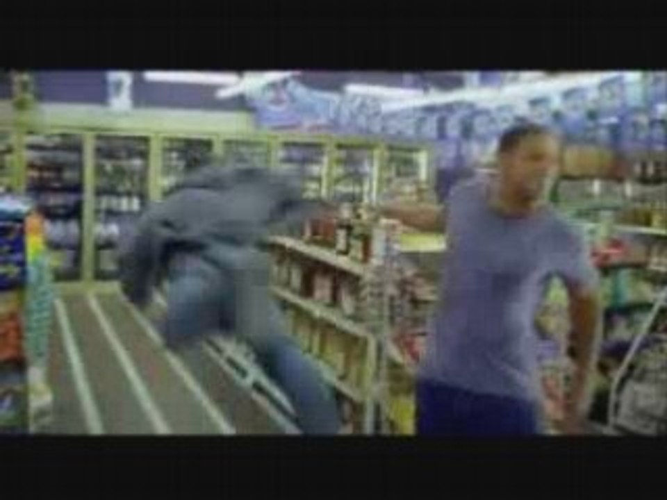 Hancock - Bande-annonce (Anglais sous-titré) - AflamDvD.Org