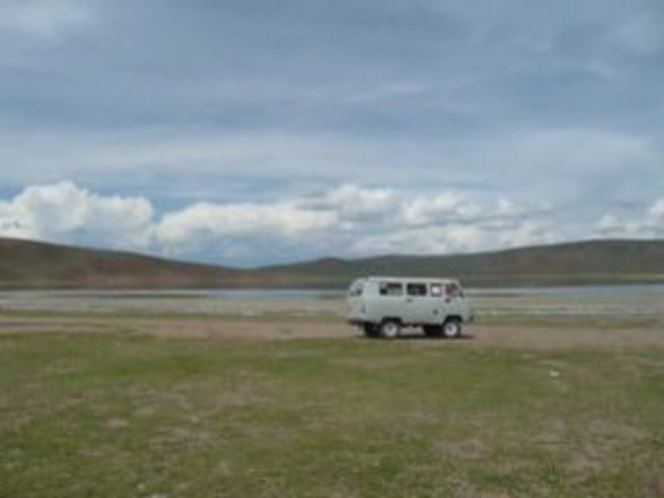 Le Fil Rouge de Gengis Car, Mongolie
