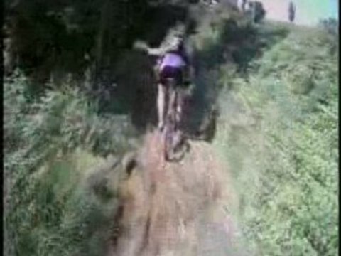 Rando Trieves en VTT mens