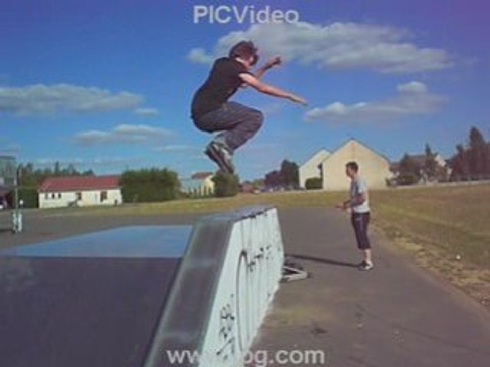 Ptite video de roller agressif