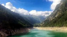 Un autogire percute des câbles et s’écrase dans la vallée d’Antrona (Italie)