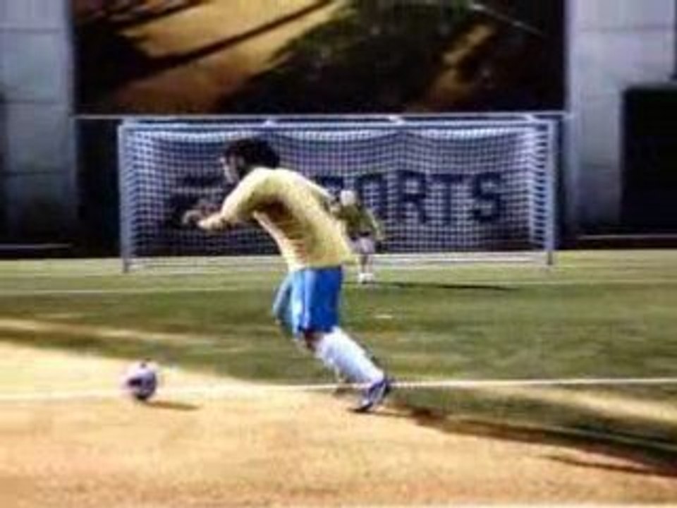 Ronaldinho skills 3 - Rabona