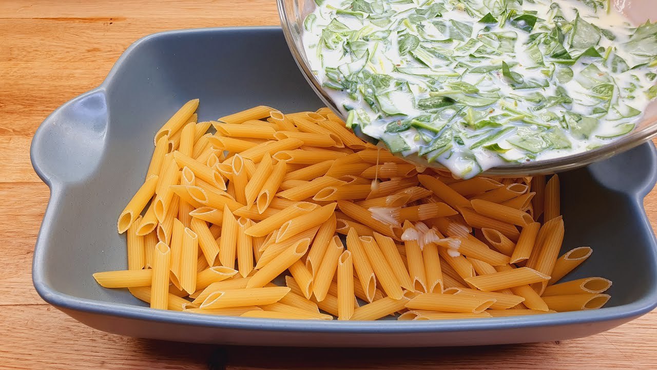 Dies ist das schnellste mittagessen! billiges rezept für pasta mit joghurt und spinat