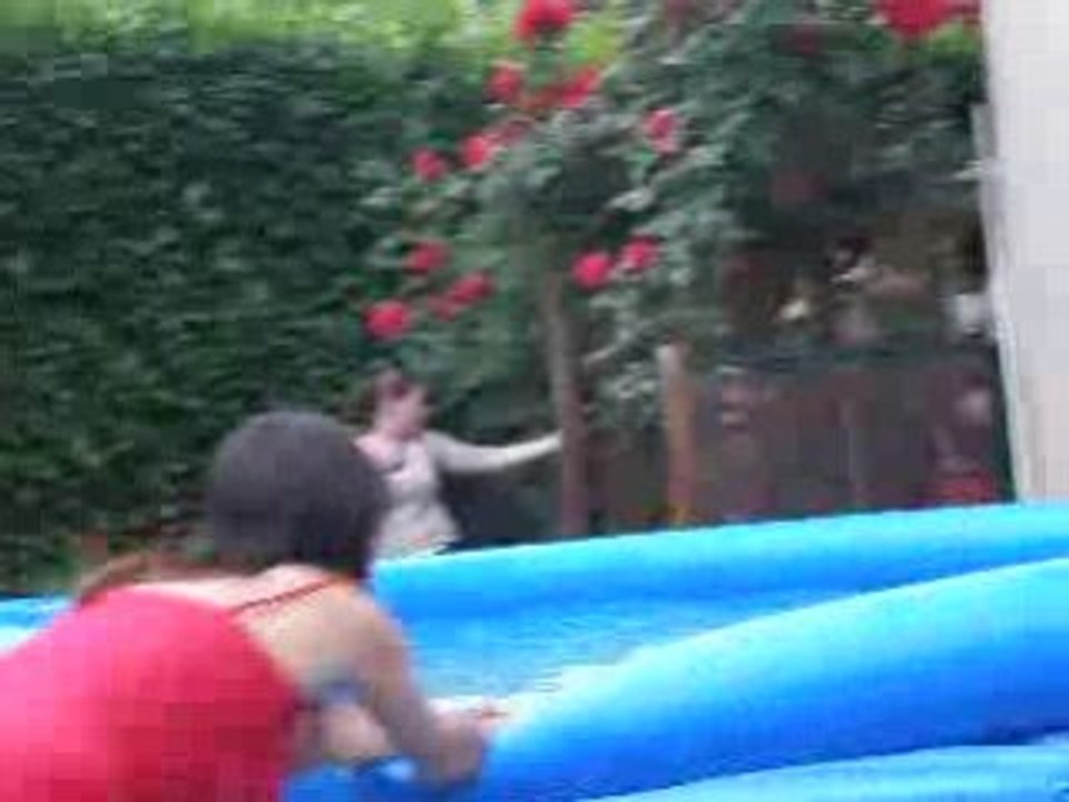 Nous ds la piscine