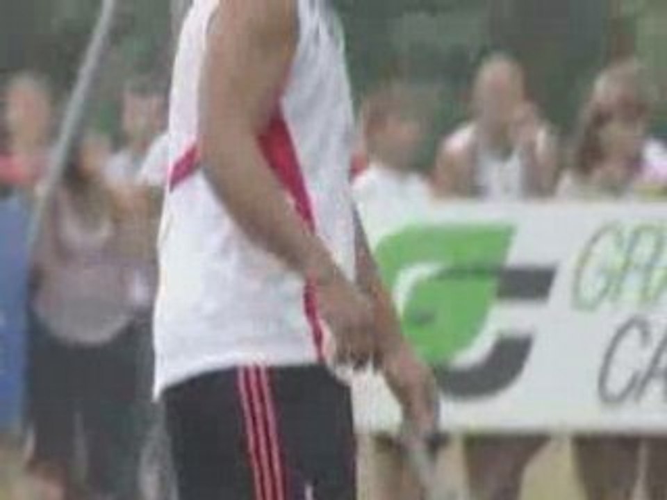 Ronaldinho__Primo_goal_nel_milan___First_goal_in_Milan___Ens