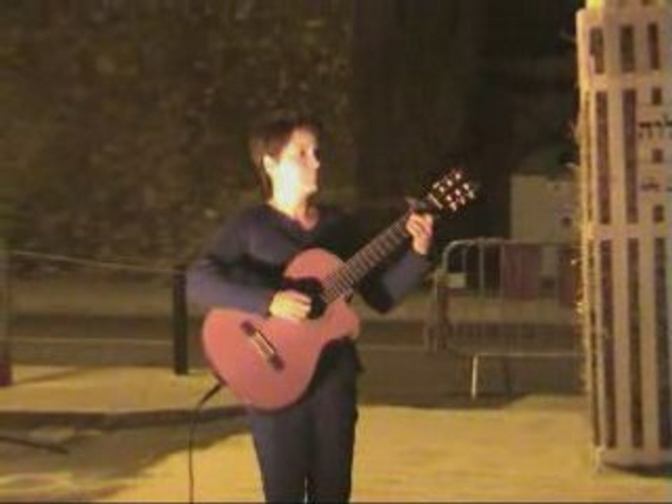 LILI TWIL DE YOUNES MIGRI PAR SARA GIBELIN