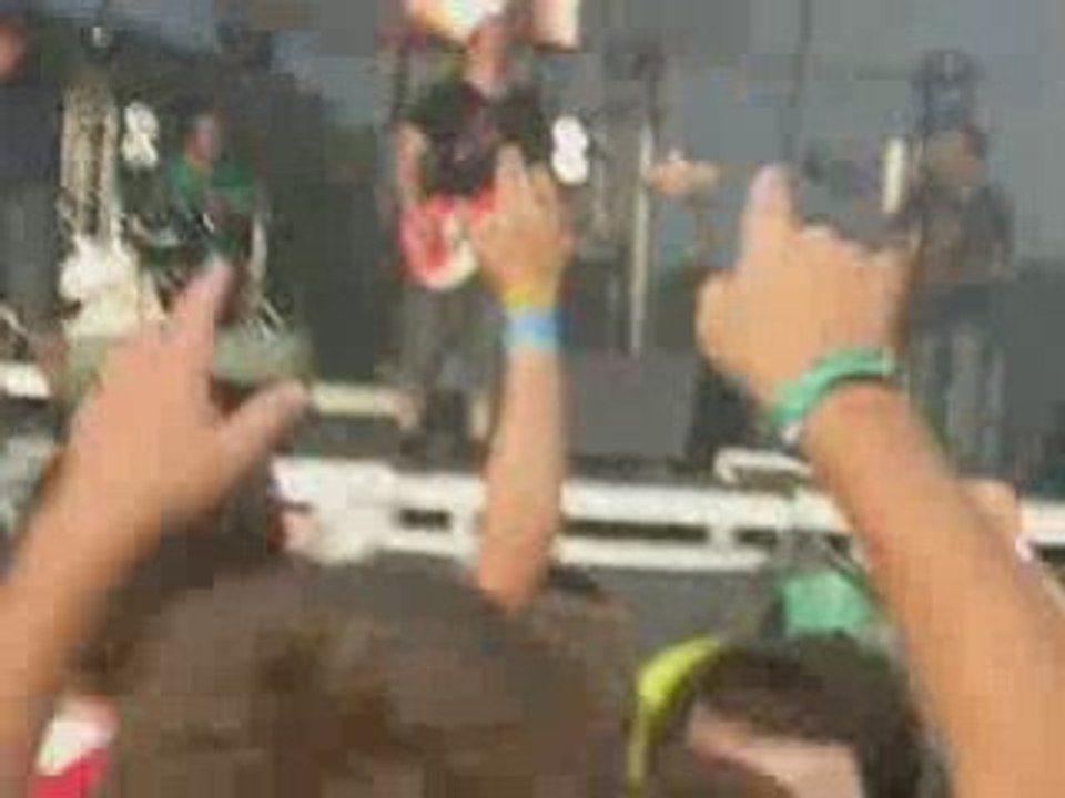 04 -  Les Cowboys Fringants - Plus rien au Lasemo Festival