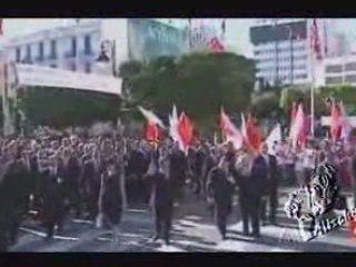 Sarkozy utilise Carla pour son image peole politique