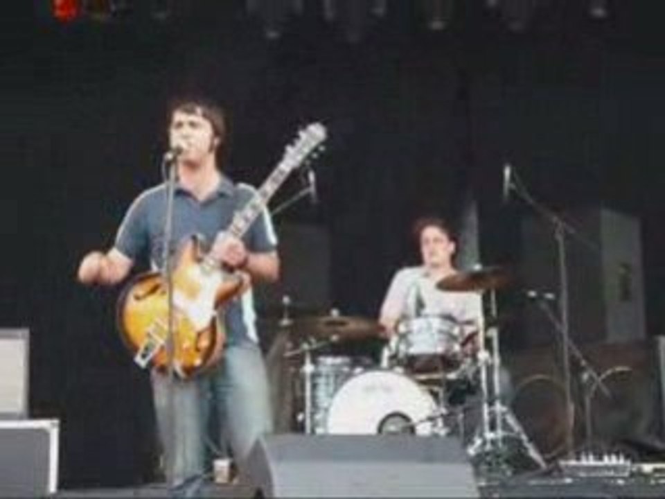 DOUR 2008 - CAROLOREGIANS + SUPERLUX