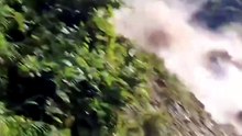 Suman 584 muertos y casi 2.500 desaparecidos tras riada en Nepal