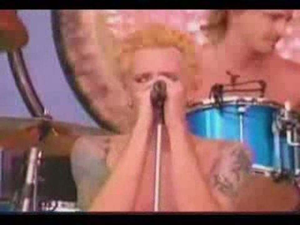 Stone Temple Pilots-Tripping on a Hole in a Paper Heart Live