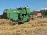 19/07/08 moisson de l'orge avec john deere 430