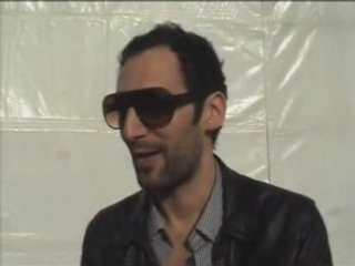 Aaron vous dit bonjour