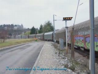 Train d'eaux minérales sortant de l'ep Evian SAEME