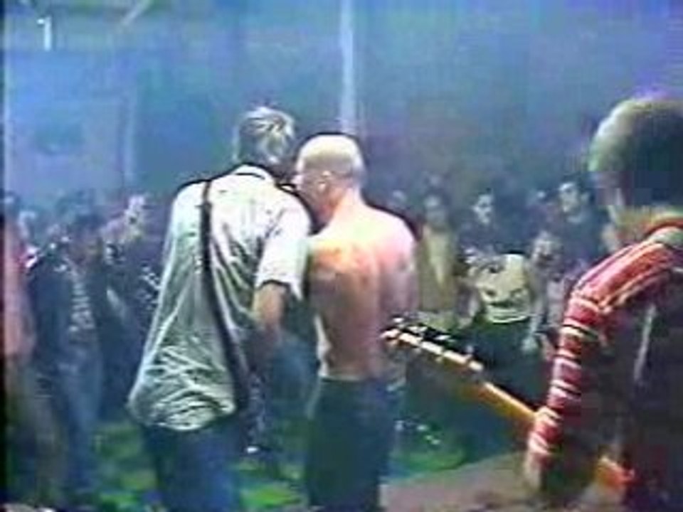 Black Flag - RiseAbove & American Waste (live ' 84)