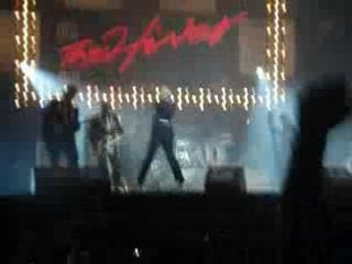 The Hives Vieilles Charrues 2008 Hey Little World