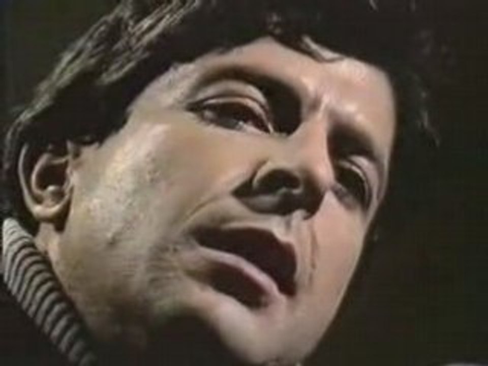 Leonard Cohen  The Stranger Song