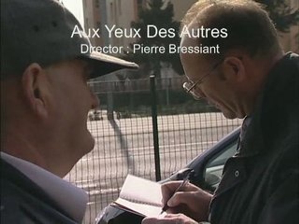 Aux yeux des autres
