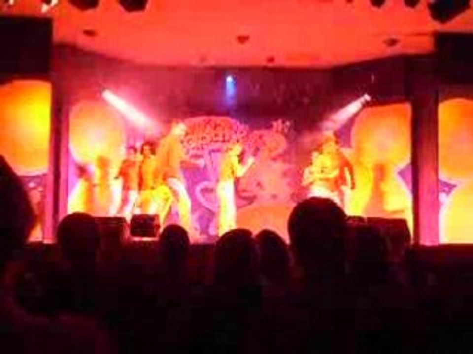 Show Cabaret