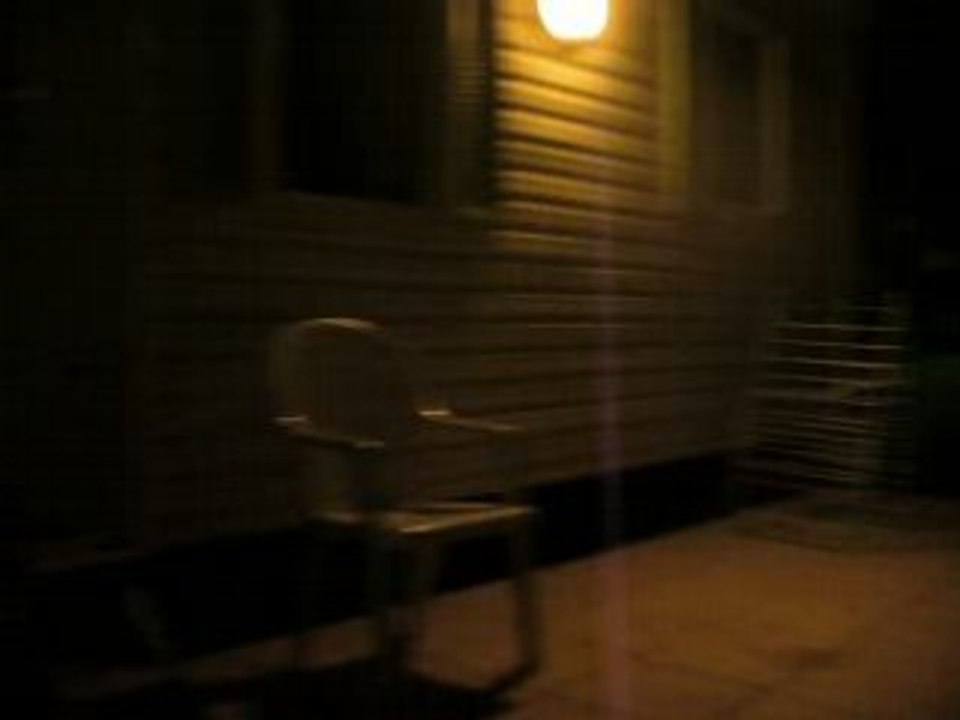 EN RAVE ON SE TAPEDESSUS