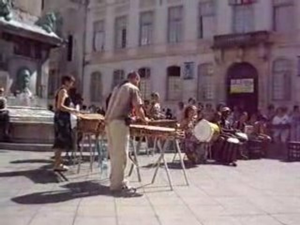Restitution stage ensemble mandingue