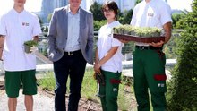 Neuer Zukunftsberuf: Erste Klimagärtner*innen starten bei den Wiener Stadtgärten