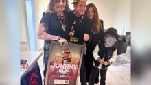 "Johnny Däpp"-Sänger Lorenz Büffel begegnet dem echten Johnny Depp