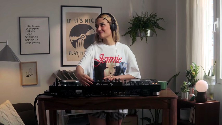CLASSIC DEEP HOUSE | Timeless grooves with warmth, color and flow