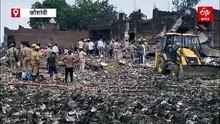पटाखा गोदाम में जोरदार धमाका, कई मकान जमींदोज, जानिए विस्फोट की वजह?