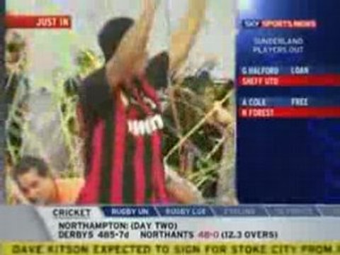 Ronaldinho Dinho AC Milan presentation in San Siro !!